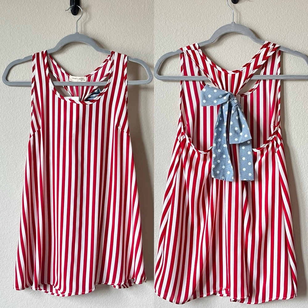 Red and White Striped Top with Blue Bow Girlie Made USA Size M NWT